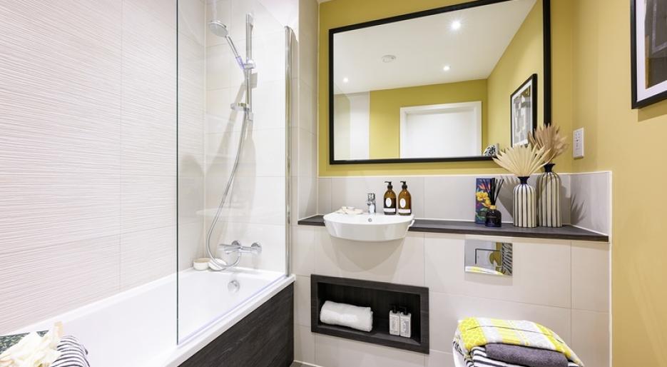 Plot 180 Bathroom